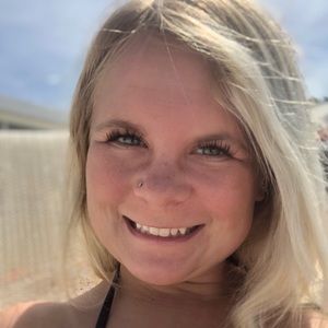 Meet your Posher, Gabby